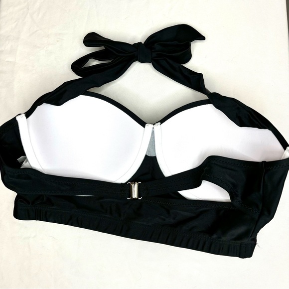 Black bikini top size medium - Picture 2 of 5